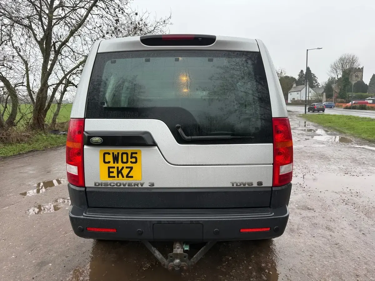Used Land Rover Discovery S 190 HP (139 kW) 2005 Silver SUV