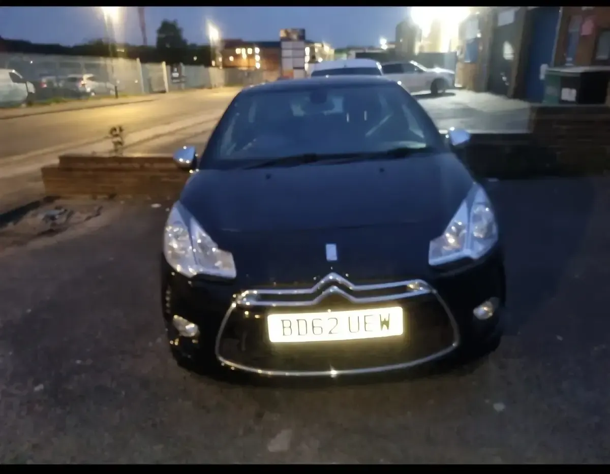 Used Citroën DS3 110 HP (80 kW) 2012 Black Hatchback