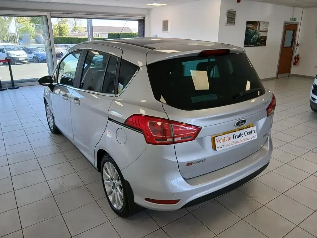 Used Ford B-MAX Titanium X 125 HP (91 kW) 2017 Silver MPV
