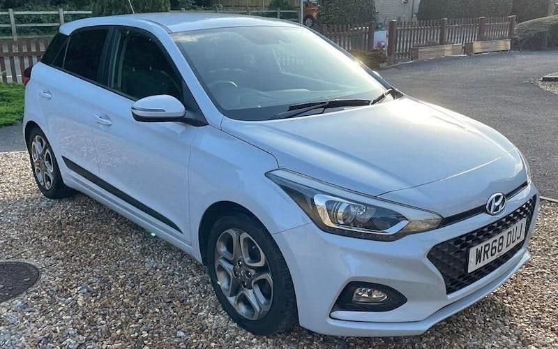 Used 2020 Hyundai i20 Premium Hatchback | £10,488 (Good price) - Image 1/4