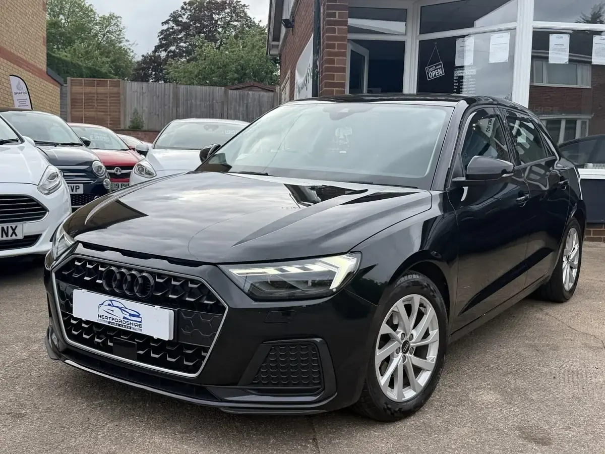 Used Audi A1 Sport 110 HP (80 kW) 2022 Black SUV