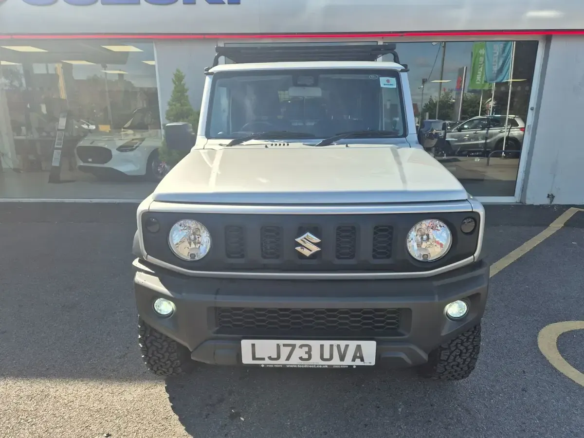 Used Suzuki Jimny 101 HP (74 kW) 2023 Silver SUV