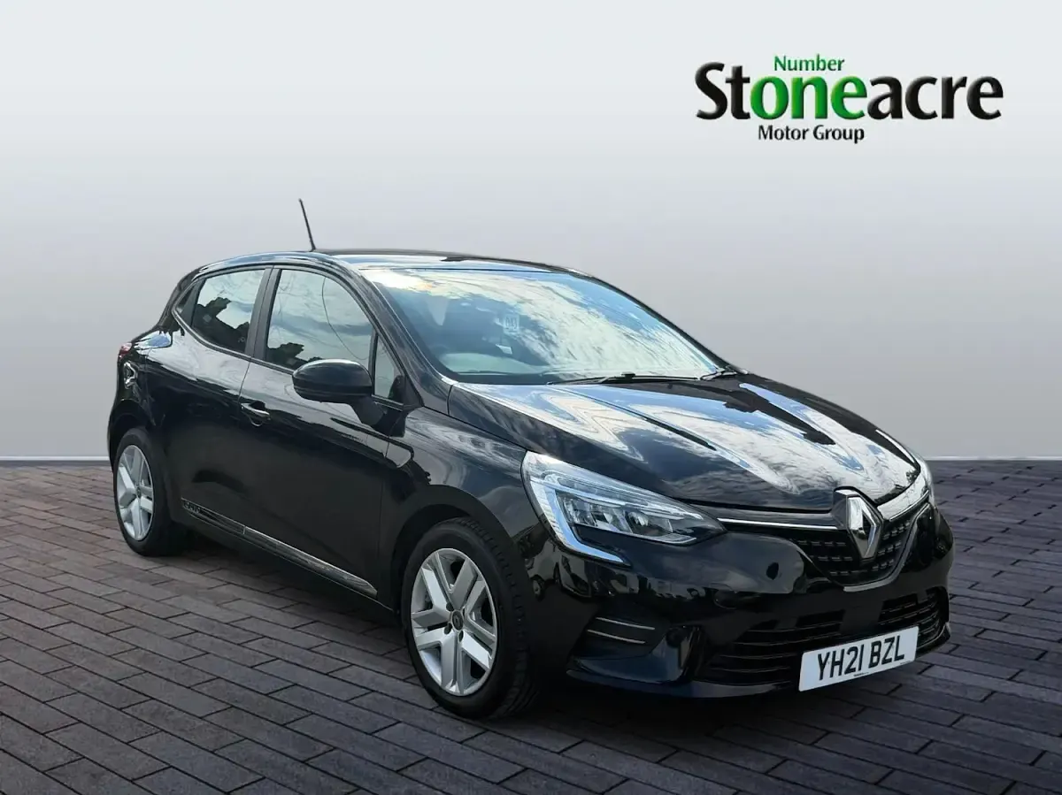 Used Renault Clio Play 101 HP (74 kW) 2020 Hatchback