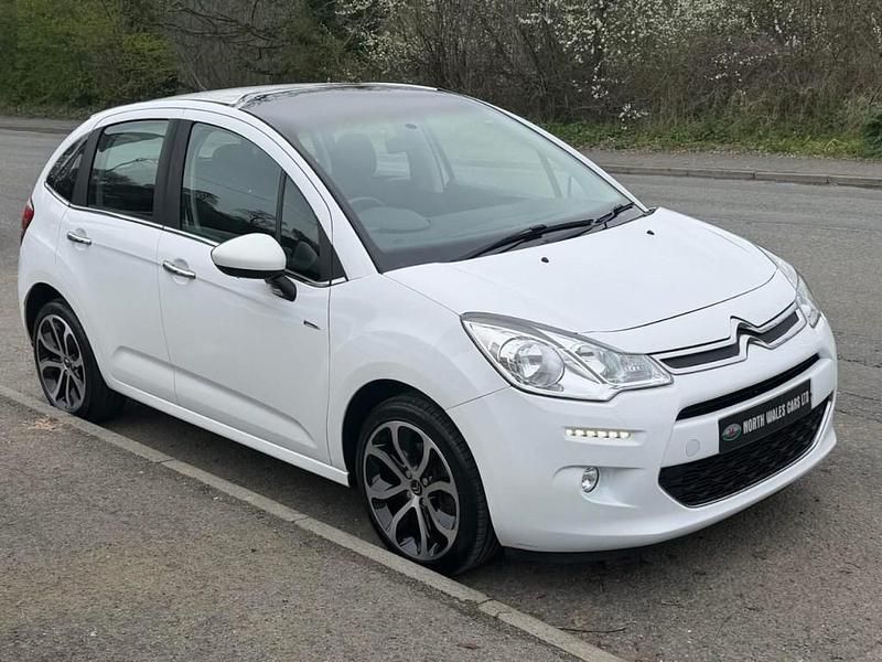 Used Citroën C3 Exclusive 2015 White Hatchback