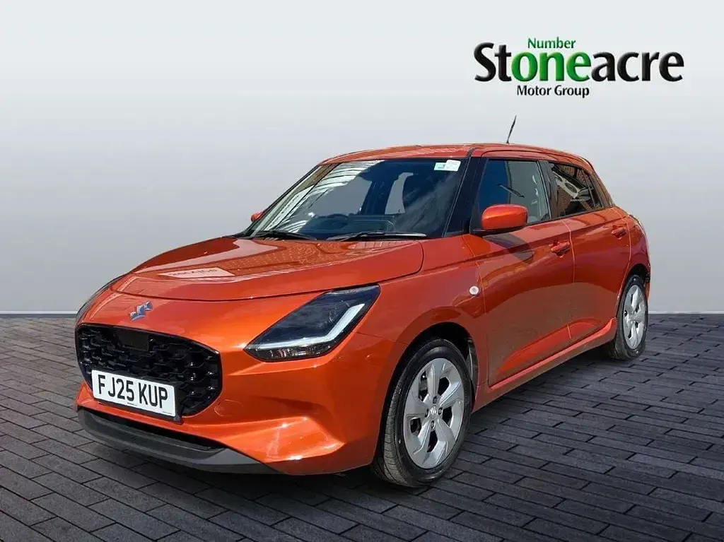 Used Suzuki Swift 82 HP (60 kW) 2025 Orange Hatchback