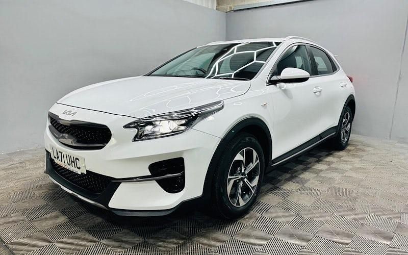 Used Kia XCeed 120 HP (88 kW) 2022 White SUV