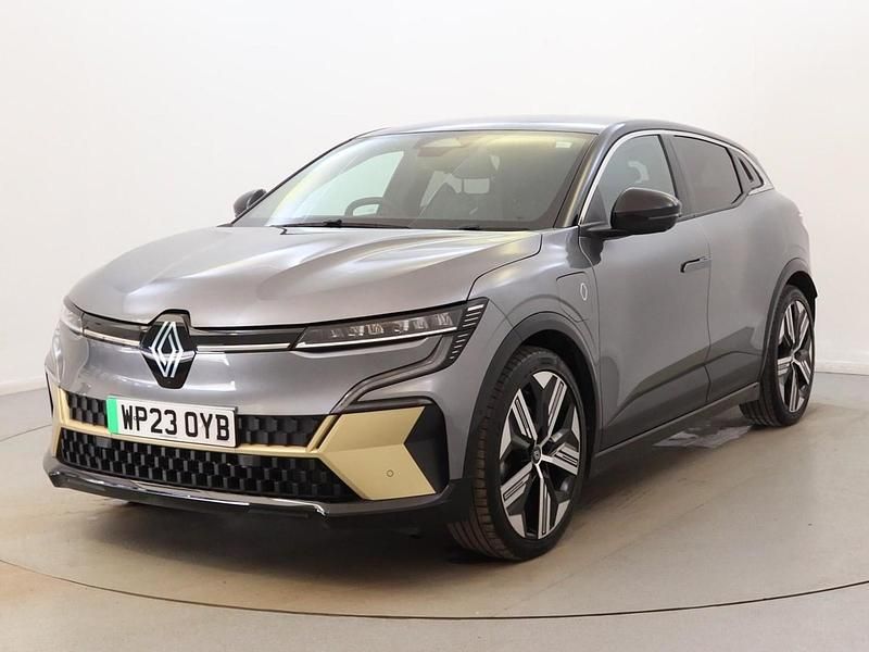 Used Renault Megane E-Tech Iconic 160 kW (218 HP) 2023 Grey/black Hatchback