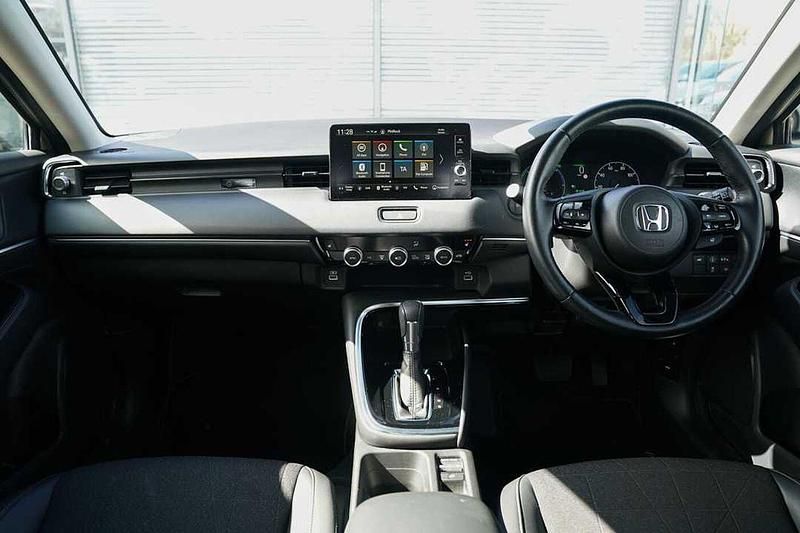 Used Honda HR-V Advance 131 HP (96 kW) 2023 Beige SUV