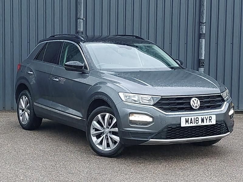 Used VW T-Roc Design 115 HP (84 kW) 2018 Grey SUV