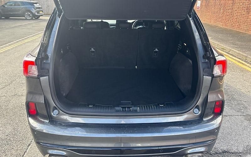 Used Ford Kuga ST-Line 190 HP (139 kW) 2023 Grey SUV