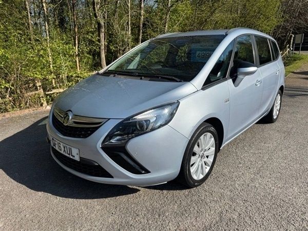 Silver Used 2016 Vauxhall Zafira Design Edition MPV | £4,995 (Good price) - Image 1/1