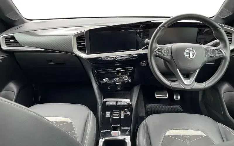 Used Vauxhall Mokka Ultimate 100 kW (136 HP) 2023 Green SUV