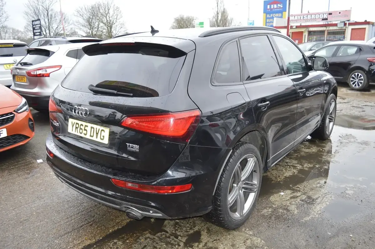 Used Audi Q5 S-line plus 230 HP (169 kW) 2015 Black SUV