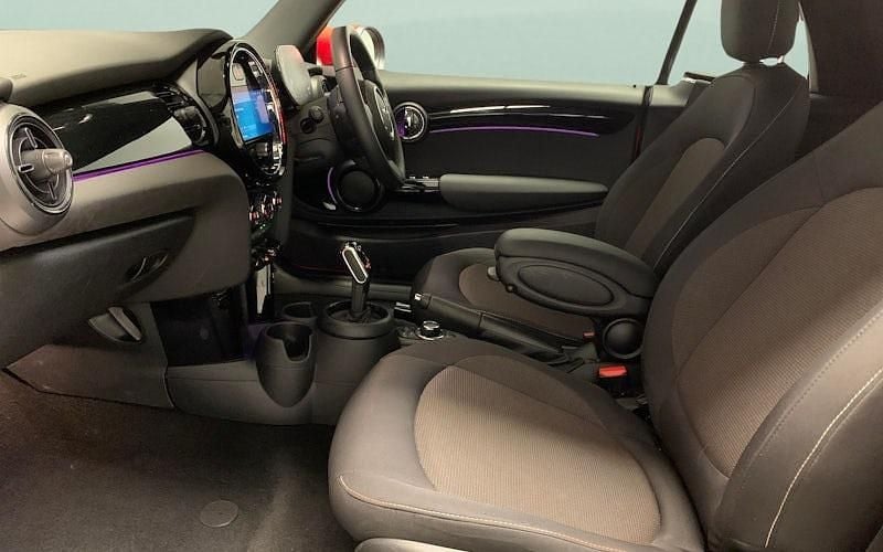 Used Mini Cooper Cabriolet Classic 136 HP (100 kW) 2022 Red Cabriolet