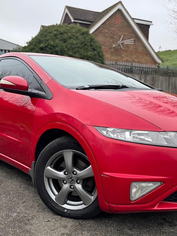 Used Honda Civic SI 98 HP (72 kW) 2010 Red Hatchback