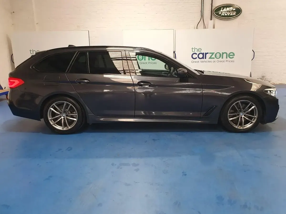 Used BMW 520 M Sport 187 HP (137 kW) 2019 Grey Estate