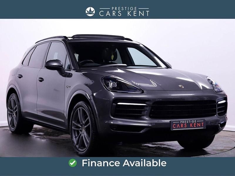 Used Porsche Cayenne 462 HP (339 kW) 2020 Grey SUV