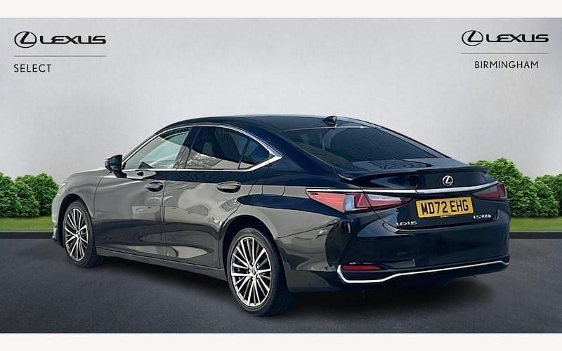 Used Lexus ES300H 218 HP (160 kW) 2021 Sedan