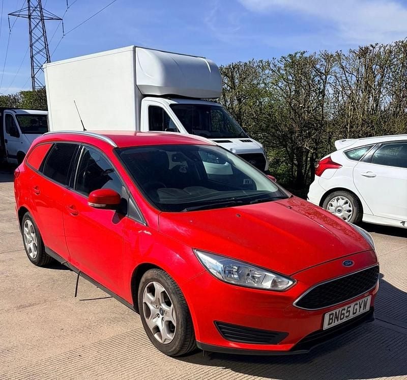 Used Ford Focus Style 2015 Red Estate