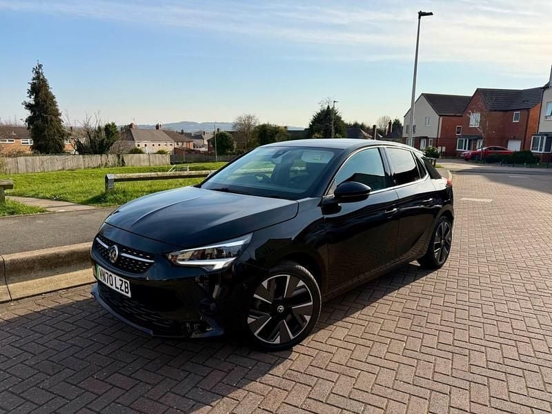 Used Vauxhall Corsa-e Elite 100 kW (136 HP) 2020 Black Hatchback