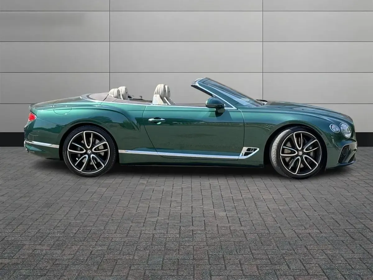 Used Bentley Continental 635 HP (467 kW) 2019 Green Cabriolet