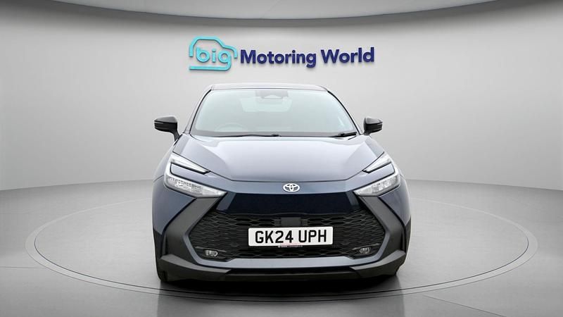 Used Toyota C-HR Design 138 HP (101 kW) 2024 SUV