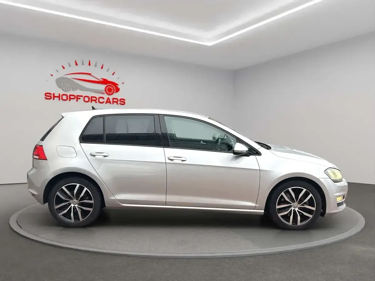 Używany VW Golf VII 2014 Srebrny Hatchback