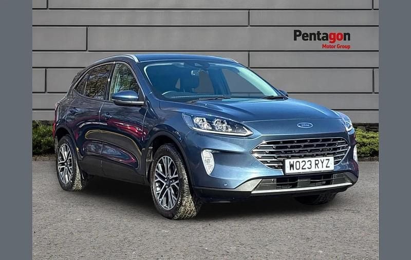 Used Ford Kuga Titanium 147 HP (108 kW) 2023 Blue SUV