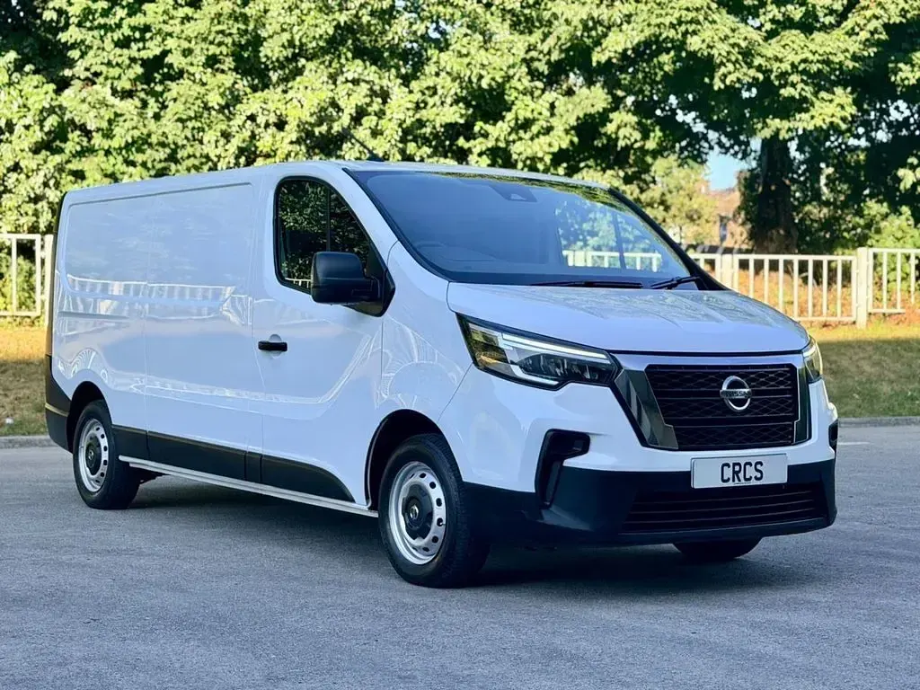 Used Nissan Primastar S 110 HP (80 kW) 2022 White MPV