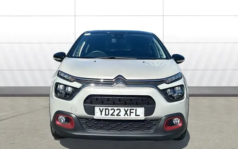 Begagnad Citroën C3 PureTech 83 HK (61 kW) 2022 Beige Halvkombi