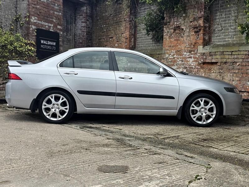 Used Honda Accord Executive 2003 Silver Sedan