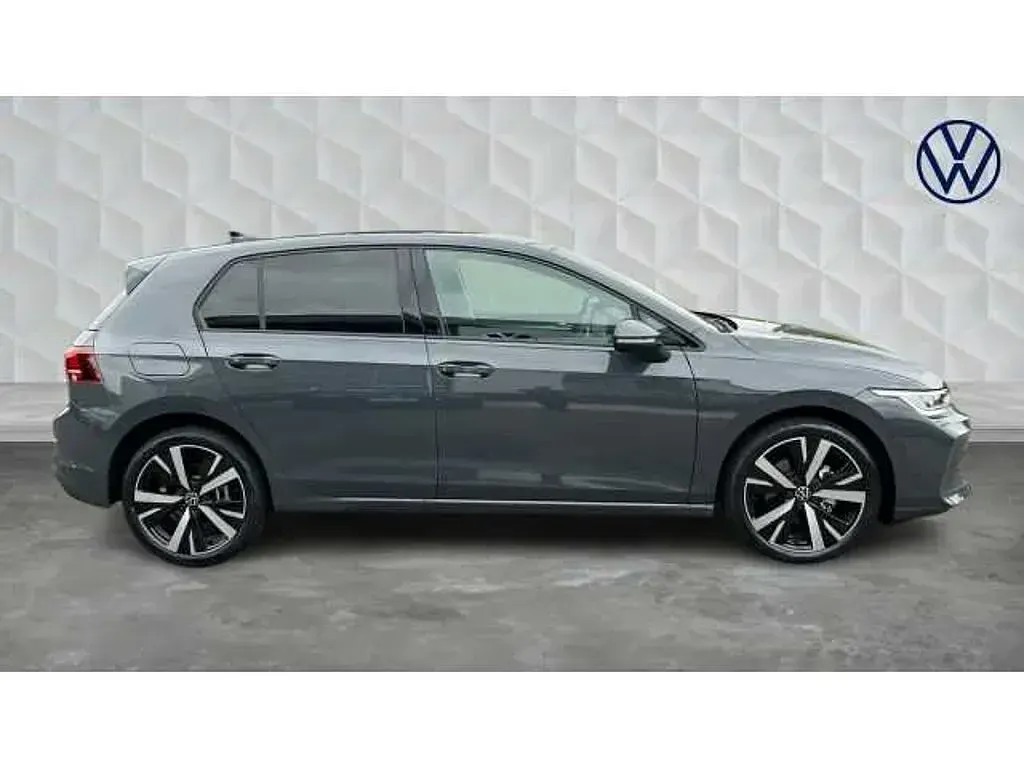 Used VW Golf VIII 150 HP (110 kW) 2026