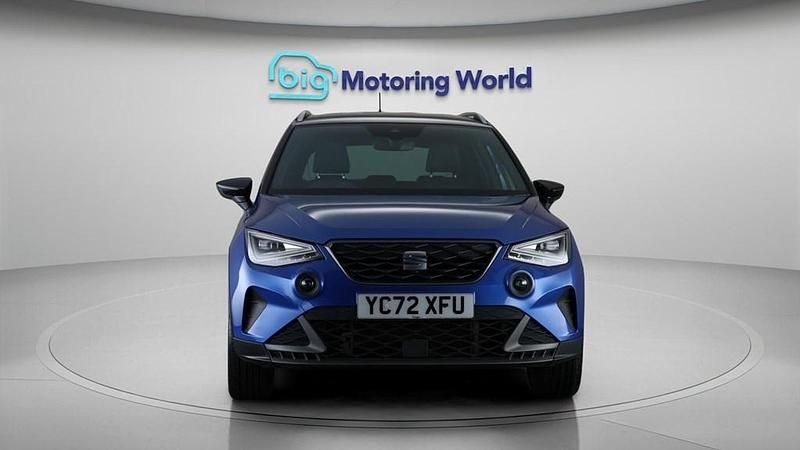 Used Seat Arona FR 110 HP (80 kW) 2023 Blue SUV