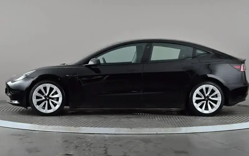 Used Tesla Model 3 RWD 180 kW (245 HP) 2023 Sedan