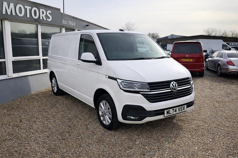Used VW Transporter Highline 150 HP (110 kW) 2024 White Van