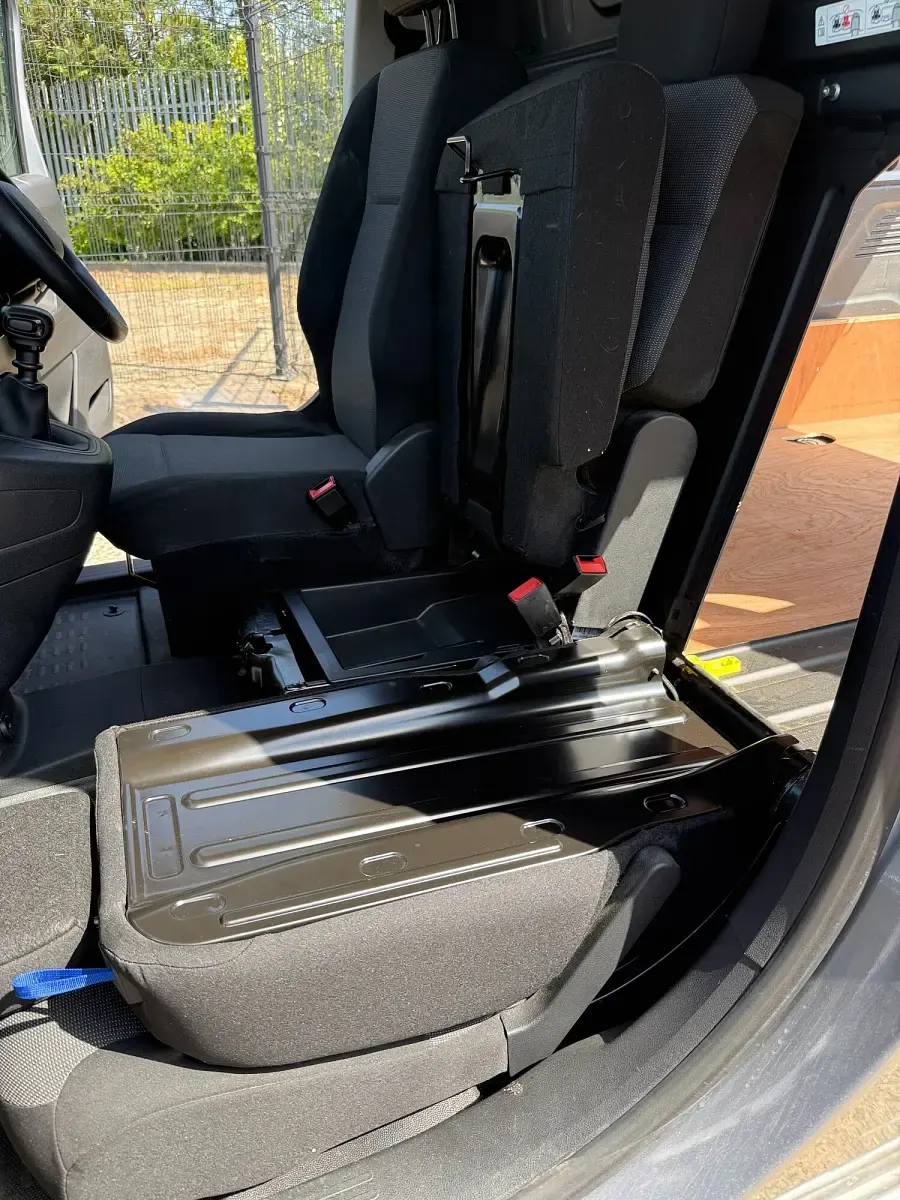Used Citroën Berlingo 100 HP (73 kW) 2022 Grey MPV