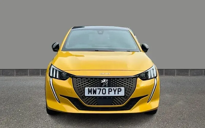 Used Peugeot e-208 GTi 100 kW (136 HP) 2023 Hatchback