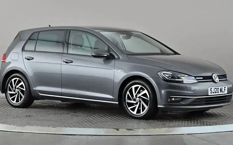 Used VW Golf VIII Edition 131 HP (96 kW) 2020 Hatchback