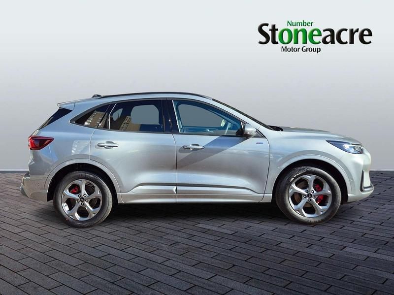 New Ford Kuga ST-Line 243 HP (178 kW) 2025 Silver SUV