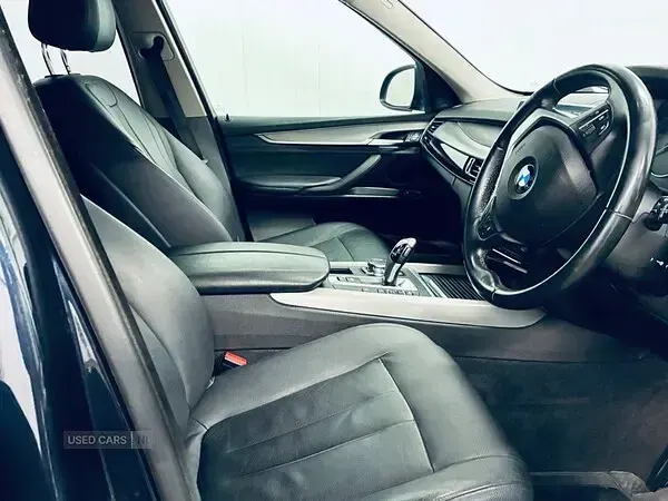 Käytetty BMW X5 2016 Sininen Katumaasturi