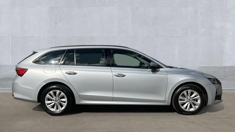 Used Skoda Octavia SE Technology 116 HP (85 kW) 2025 Brilliant silver