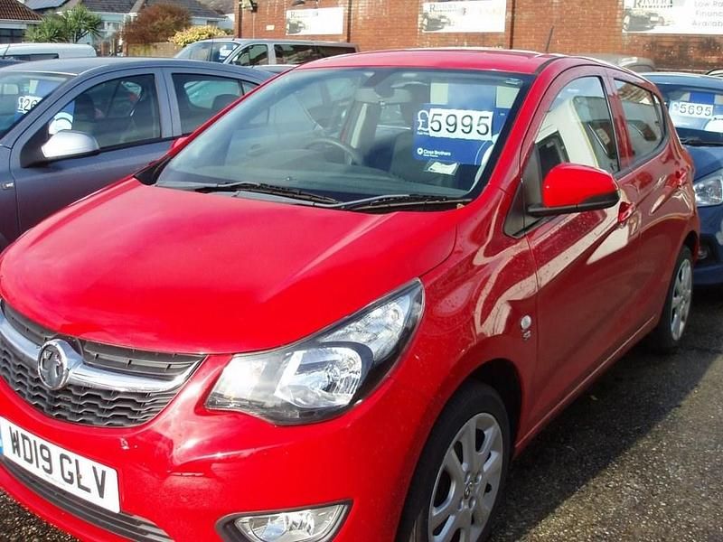 Used Vauxhall Viva 2019 Red Hatchback