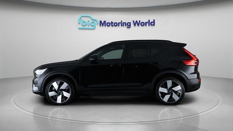 Used Volvo XC40 Ultimate 300 kW (408 HP) 2022 Black SUV
