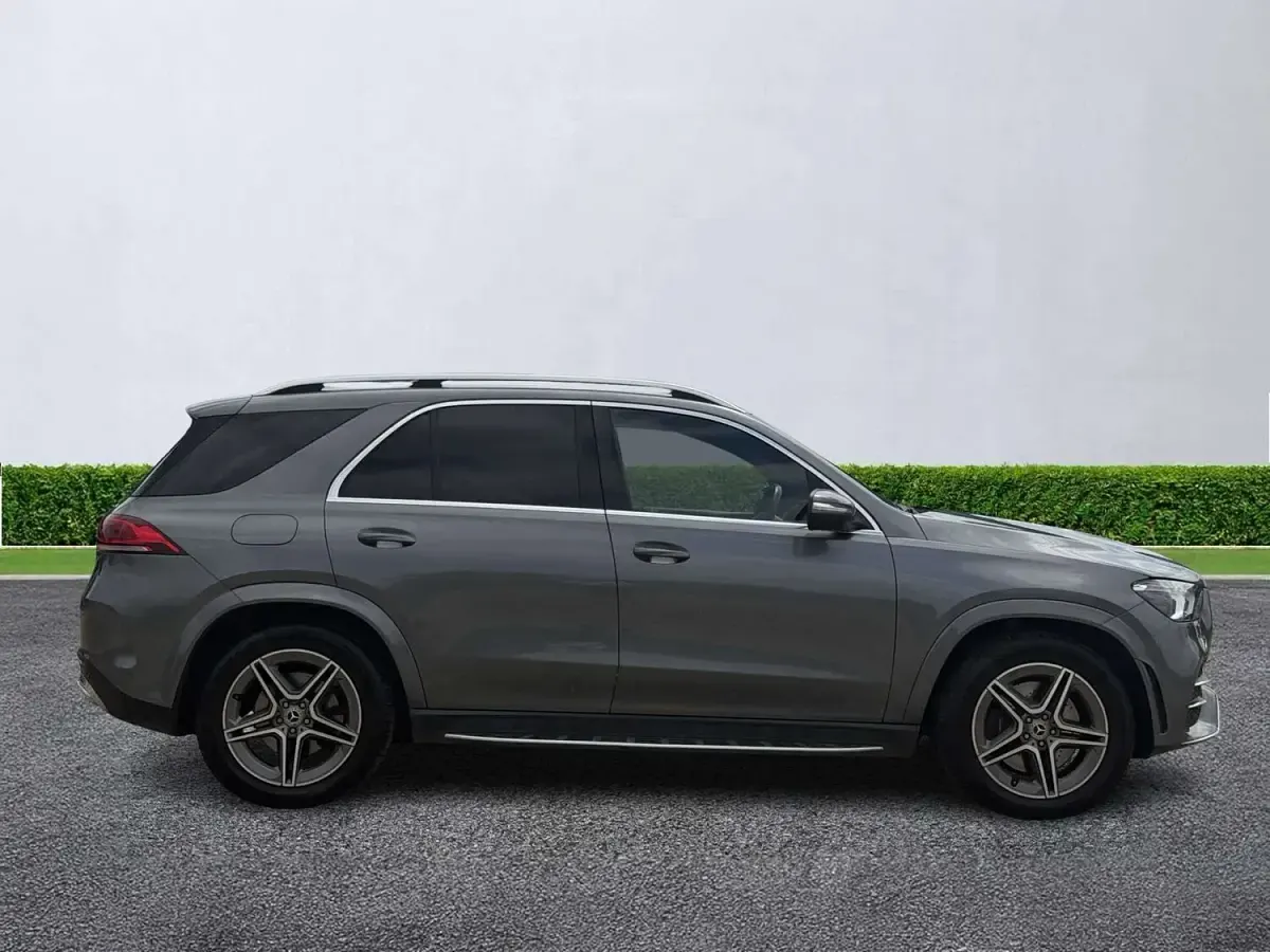 Used Mercedes GLE300 AMG line 2023 Grey SUV