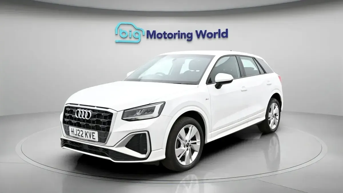 Used Audi Q2 S-Line 148 HP (108 kW) 2022 White SUV