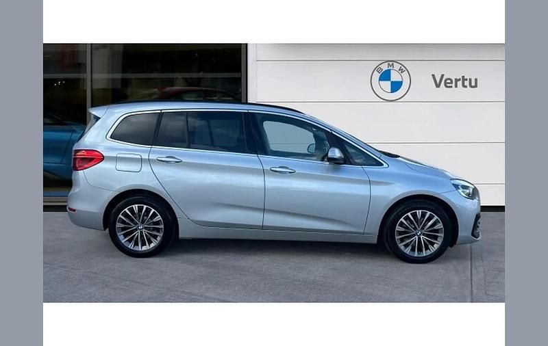 Used BMW 218 Luxury Line 140 HP (102 kW) 2018 Silver Estate