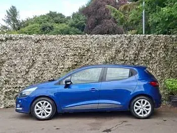 Used Renault Clio Play 75 HP (55 kW) 2018 Blue Hatchback