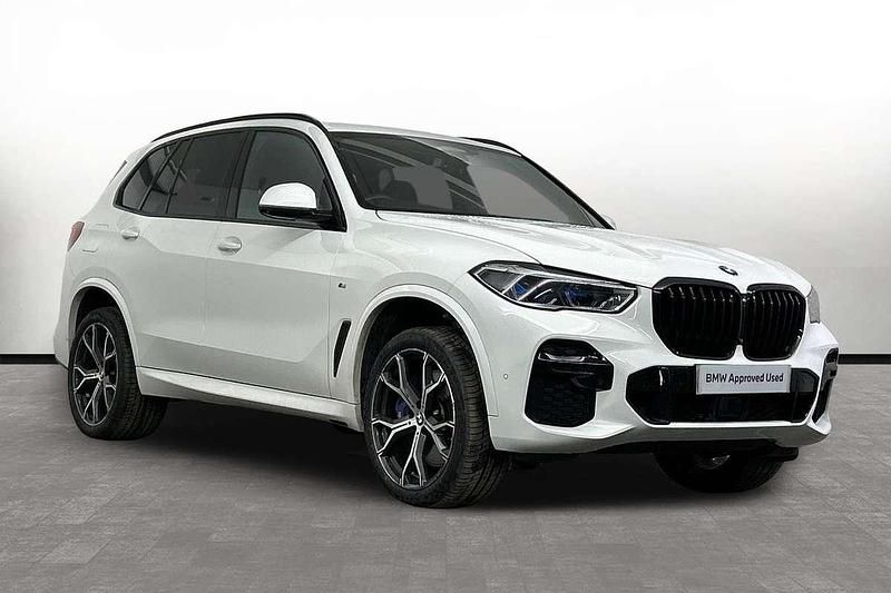 Used BMW X5 M Sport 335 HP (246 kW) 2022 White SUV
