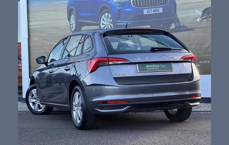 Used Skoda Scala SE 113 HP (83 kW) 2025 Graphite grey metallic Hatchback
