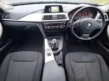 Used BMW 318 Comfort Edition 150 HP (110 kW) 2018 Grey Estate